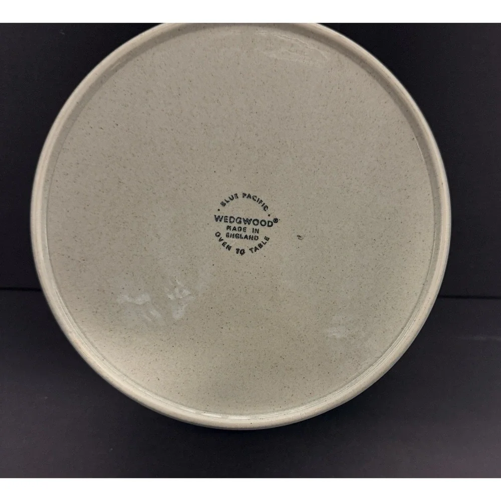 Wedgwood Blue Pacific Round Casserole 7 5/8